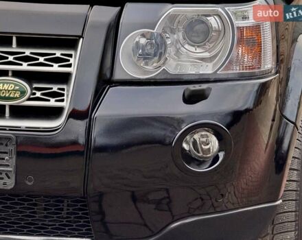 Черный Ленд Ровер Фрилендер, объемом двигателя 3.2 л и пробегом 207 тыс. км за 7950 $, фото 7 на Automoto.ua