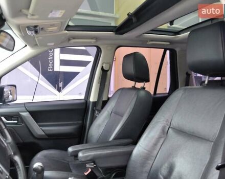 Черный Ленд Ровер Фрилендер, объемом двигателя 2.2 л и пробегом 277 тыс. км за 8400 $, фото 16 на Automoto.ua