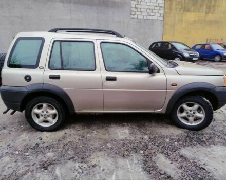 Чорний Ленд Ровер Freelander, об'ємом двигуна 2 л та пробігом 220 тис. км за 2414 $, фото 11 на Automoto.ua