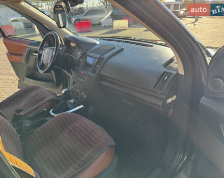 Черный Ленд Ровер Фрилендер, объемом двигателя 2.18 л и пробегом 280 тыс. км за 10500 $, фото 7 на Automoto.ua