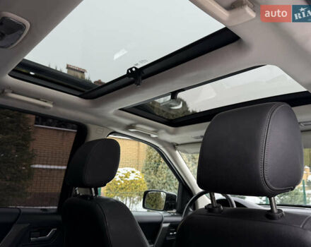 Черный Ленд Ровер Фрилендер, объемом двигателя 2.2 л и пробегом 228 тыс. км за 12350 $, фото 62 на Automoto.ua