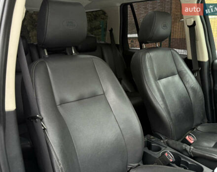 Черный Ленд Ровер Фрилендер, объемом двигателя 2.2 л и пробегом 228 тыс. км за 12350 $, фото 51 на Automoto.ua