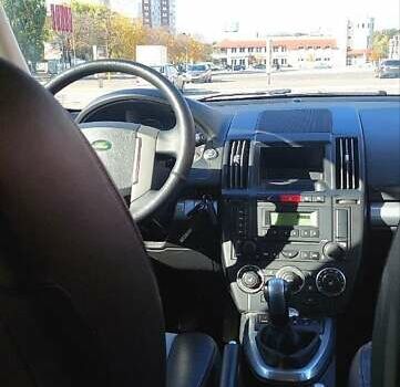 Чорний Ленд Ровер Freelander, об'ємом двигуна 2.18 л та пробігом 340 тис. км за 9300 $, фото 13 на Automoto.ua