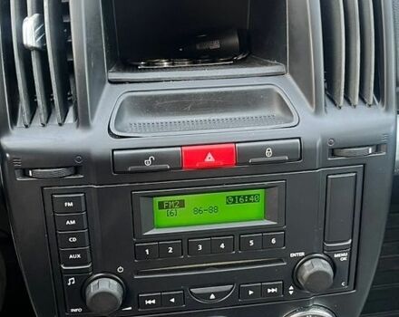 Чорний Ленд Ровер Freelander, об'ємом двигуна 2.18 л та пробігом 365 тис. км за 9900 $, фото 19 на Automoto.ua