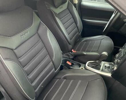 Черный Ленд Ровер Фрилендер, объемом двигателя 2.2 л и пробегом 330 тыс. км за 11555 $, фото 11 на Automoto.ua