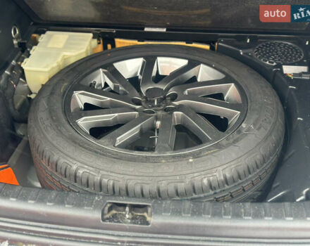 Чорний Ленд Ровер Freelander, об'ємом двигуна 2.18 л та пробігом 300 тис. км за 10950 $, фото 22 на Automoto.ua