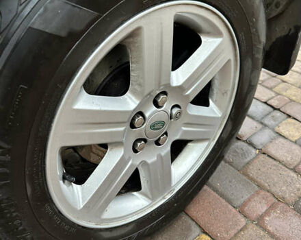 Чорний Ленд Ровер Freelander, об'ємом двигуна 2.18 л та пробігом 215 тис. км за 11000 $, фото 13 на Automoto.ua