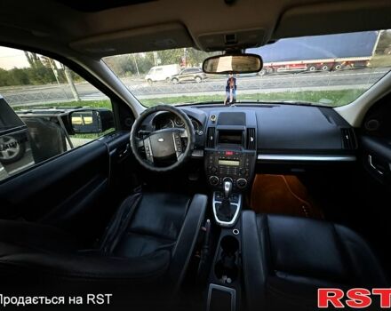 Черный Ленд Ровер Фрилендер, объемом двигателя 22 л и пробегом 0 тыс. км за 12000 $, фото 5 на Automoto.ua