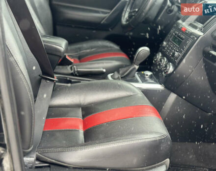 Чорний Ленд Ровер Freelander, об'ємом двигуна 2.18 л та пробігом 300 тис. км за 10950 $, фото 19 на Automoto.ua