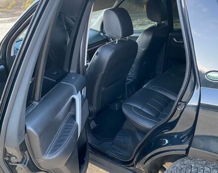 Чорний Ленд Ровер Freelander, об'ємом двигуна 2.2 л та пробігом 276 тис. км за 9500 $, фото 3 на Automoto.ua