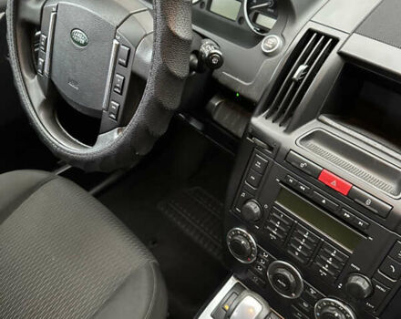 Чорний Ленд Ровер Freelander, об'ємом двигуна 2.18 л та пробігом 215 тис. км за 11000 $, фото 14 на Automoto.ua