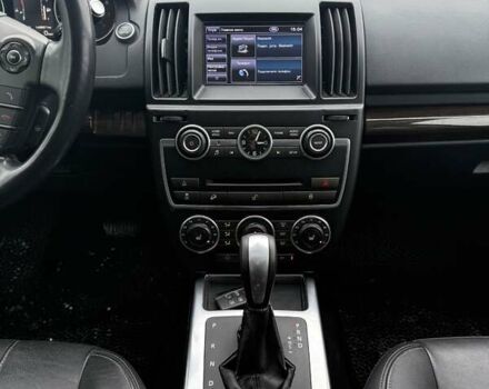 Черный Ленд Ровер Фрилендер, объемом двигателя 2 л и пробегом 149 тыс. км за 13999 $, фото 22 на Automoto.ua