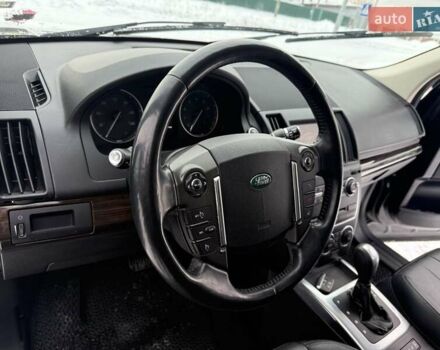 Черный Ленд Ровер Фрилендер, объемом двигателя 2 л и пробегом 149 тыс. км за 13999 $, фото 28 на Automoto.ua