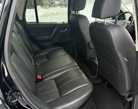 Черный Ленд Ровер Фрилендер, объемом двигателя 2 л и пробегом 149 тыс. км за 13999 $, фото 13 на Automoto.ua