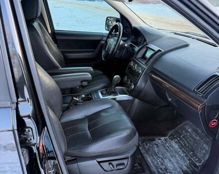 Черный Ленд Ровер Фрилендер, объемом двигателя 2 л и пробегом 211 тыс. км за 12400 $, фото 7 на Automoto.ua