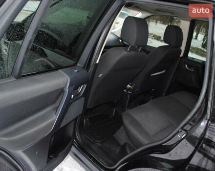 Чорний Ленд Ровер Freelander, об'ємом двигуна 2.18 л та пробігом 197 тис. км за 11450 $, фото 9 на Automoto.ua
