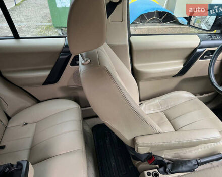 Черный Ленд Ровер Фрилендер, объемом двигателя 2.18 л и пробегом 232 тыс. км за 13500 $, фото 9 на Automoto.ua