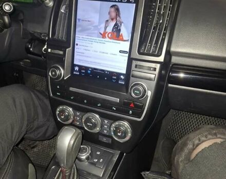 Чорний Ленд Ровер Freelander, об'ємом двигуна 2.2 л та пробігом 207 тис. км за 13000 $, фото 8 на Automoto.ua