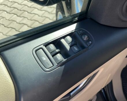 Чорний Ленд Ровер Freelander, об'ємом двигуна 2 л та пробігом 173 тис. км за 11500 $, фото 8 на Automoto.ua