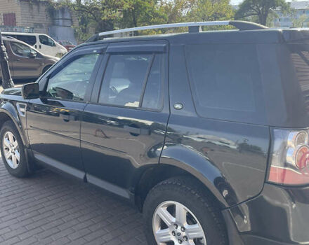 Черный Ленд Ровер Фрилендер, объемом двигателя 2.2 л и пробегом 230 тыс. км за 13900 $, фото 5 на Automoto.ua
