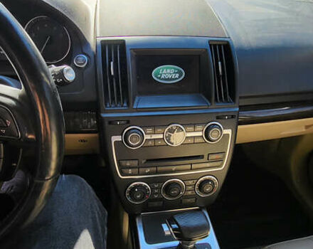 Черный Ленд Ровер Фрилендер, объемом двигателя 2 л и пробегом 145 тыс. км за 13200 $, фото 20 на Automoto.ua