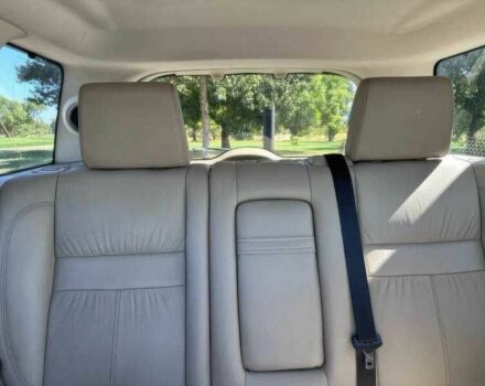 Черный Ленд Ровер Фрилендер, объемом двигателя 2 л и пробегом 150 тыс. км за 9000 $, фото 10 на Automoto.ua