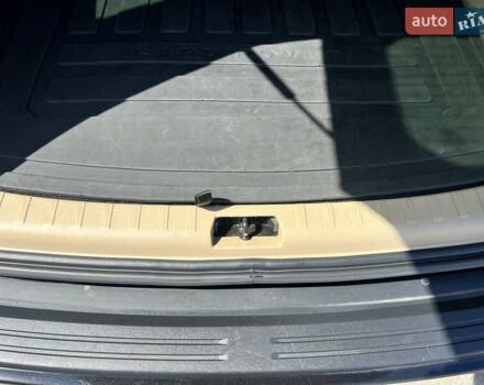 Черный Ленд Ровер Фрилендер, объемом двигателя 2.2 л и пробегом 330 тыс. км за 15400 $, фото 22 на Automoto.ua