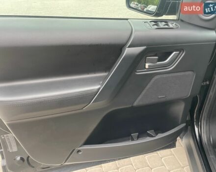Чорний Ленд Ровер Freelander, об'ємом двигуна 2.2 л та пробігом 195 тис. км за 13700 $, фото 19 на Automoto.ua