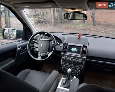 Чорний Ленд Ровер Freelander, об'ємом двигуна 2.18 л та пробігом 250 тис. км за 16100 $, фото 2 на Automoto.ua