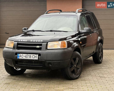Черный Ленд Ровер Фрилендер, объемом двигателя 1.99 л и пробегом 350 тыс. км за 3950 $, фото 1 на Automoto.ua