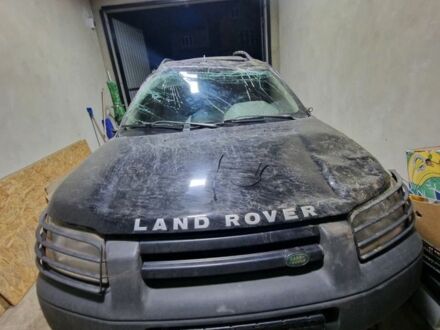 Черный Ленд Ровер Фрилендер, объемом двигателя 1.8 л и пробегом 220 тыс. км за 4000 $, фото 1 на Automoto.ua