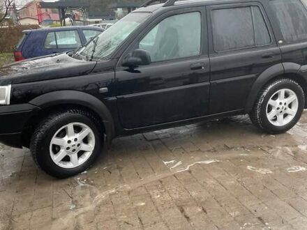 Черный Ленд Ровер Фрилендер, объемом двигателя 1.8 л и пробегом 337 тыс. км за 5100 $, фото 1 на Automoto.ua
