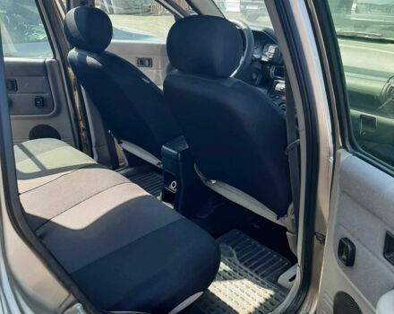 Коричневый Ленд Ровер Фрилендер, объемом двигателя 2 л и пробегом 250 тыс. км за 3845 $, фото 3 на Automoto.ua