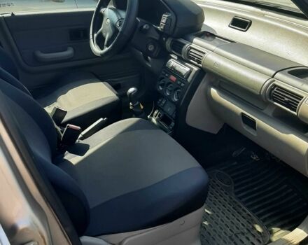 Коричневый Ленд Ровер Фрилендер, объемом двигателя 2 л и пробегом 250 тыс. км за 3845 $, фото 6 на Automoto.ua