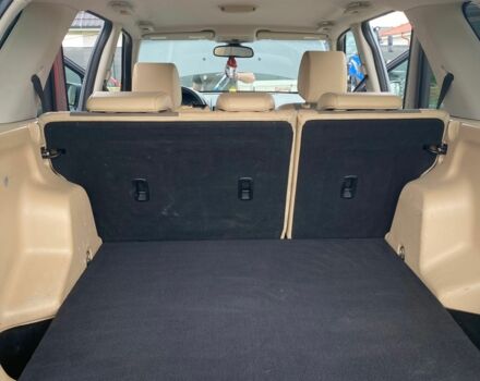 Ленд Ровер Фрилендер 2007 в Ужгороде на Automoto.ua Красный Ленд Ровер Фрилендер, объемом двигателя 3 л и пробегом 300 тыс. км за 8000 $, фото 7 на Automoto.ua