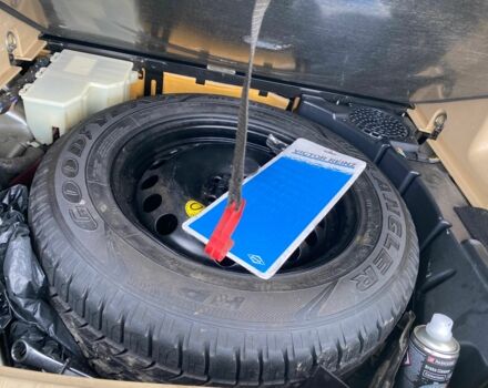 Ленд Ровер Фрилендер 2007 в Ужгороде на Automoto.ua Красный Ленд Ровер Фрилендер, объемом двигателя 3 л и пробегом 300 тыс. км за 8000 $, фото 3 на Automoto.ua