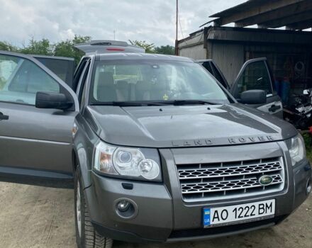 Ленд Ровер Фрилендер 2007 в Ужгороде на Automoto.ua Красный Ленд Ровер Фрилендер, объемом двигателя 3 л и пробегом 300 тыс. км за 8000 $, фото 2 на Automoto.ua