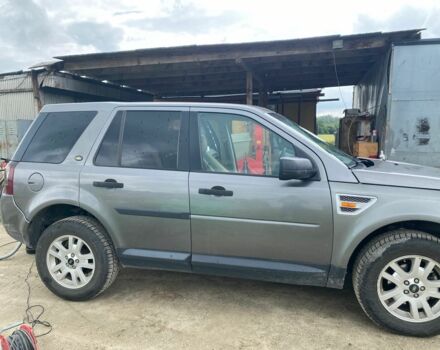 Ленд Ровер Фрилендер 2007 в Ужгороде на Automoto.ua Красный Ленд Ровер Фрилендер, объемом двигателя 3 л и пробегом 300 тыс. км за 8000 $, фото 1 на Automoto.ua