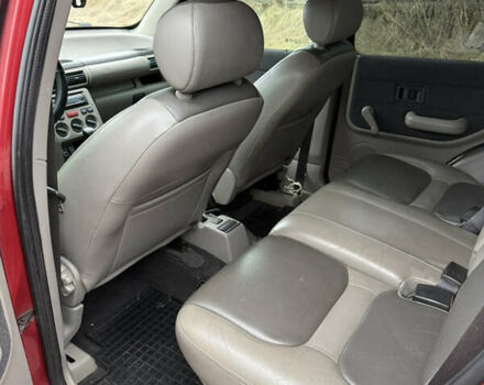 Червоний Ленд Ровер Freelander, об'ємом двигуна 1.8 л та пробігом 200 тис. км за 4599 $, фото 9 на Automoto.ua