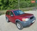 Червоний Ленд Ровер Freelander, об'ємом двигуна 2 л та пробігом 305 тис. км за 4750 $, фото 1 на Automoto.ua