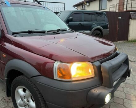 Червоний Ленд Ровер Freelander, об'ємом двигуна 2 л та пробігом 190 тис. км за 4599 $, фото 3 на Automoto.ua