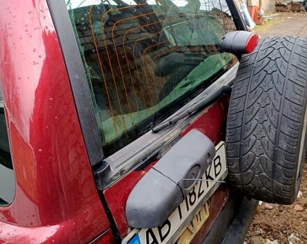 Червоний Ленд Ровер Freelander, об'ємом двигуна 2 л та пробігом 160 тис. км за 4400 $, фото 2 на Automoto.ua