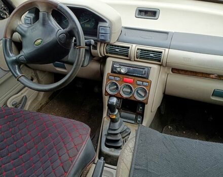 Червоний Ленд Ровер Freelander, об'ємом двигуна 2 л та пробігом 160 тис. км за 4400 $, фото 7 на Automoto.ua