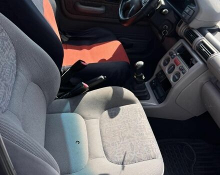 Червоний Ленд Ровер Freelander, об'ємом двигуна 2 л та пробігом 250 тис. км за 2990 $, фото 6 на Automoto.ua