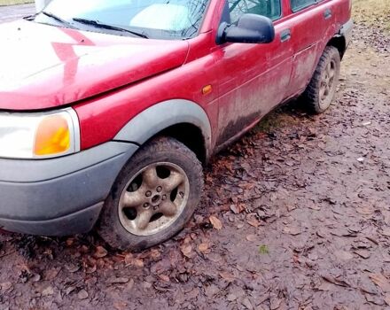 Червоний Ленд Ровер Freelander, об'ємом двигуна 2 л та пробігом 200 тис. км за 1650 $, фото 7 на Automoto.ua