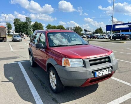 Червоний Ленд Ровер Freelander, об'ємом двигуна 2 л та пробігом 250 тис. км за 2990 $, фото 2 на Automoto.ua