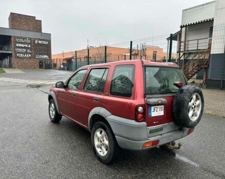 Червоний Ленд Ровер Freelander, об'ємом двигуна 2 л та пробігом 290 тис. км за 2500 $, фото 4 на Automoto.ua