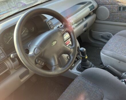 Червоний Ленд Ровер Freelander, об'ємом двигуна 1.8 л та пробігом 172 тис. км за 3000 $, фото 4 на Automoto.ua