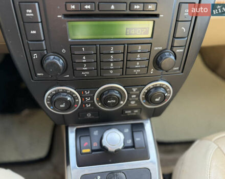 Красный Ленд Ровер Фрилендер, объемом двигателя 2.2 л и пробегом 228 тыс. км за 9700 $, фото 24 на Automoto.ua