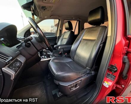 Красный Ленд Ровер Фрилендер, объемом двигателя 2.2 л и пробегом 227 тыс. км за 9800 $, фото 12 на Automoto.ua